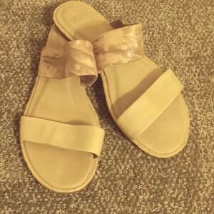 UGG Faux snake skin and cream slide shoes size 9 sn 1003505